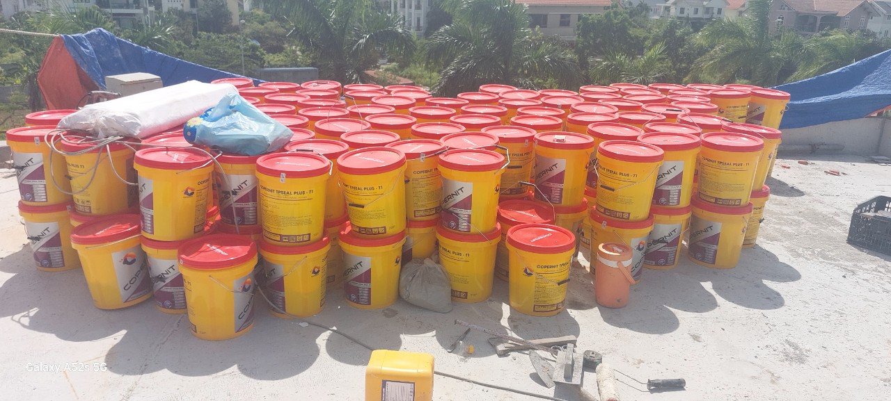 Thi công chống thấm lăn Copernit TP Seal PLUS-T1 mái ctr trường Mầm non Hugo- Anh Dũng 3.